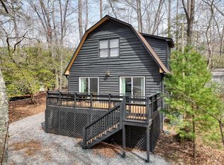 720 Ruby Lake Dr, Hiawassee, GA 30546