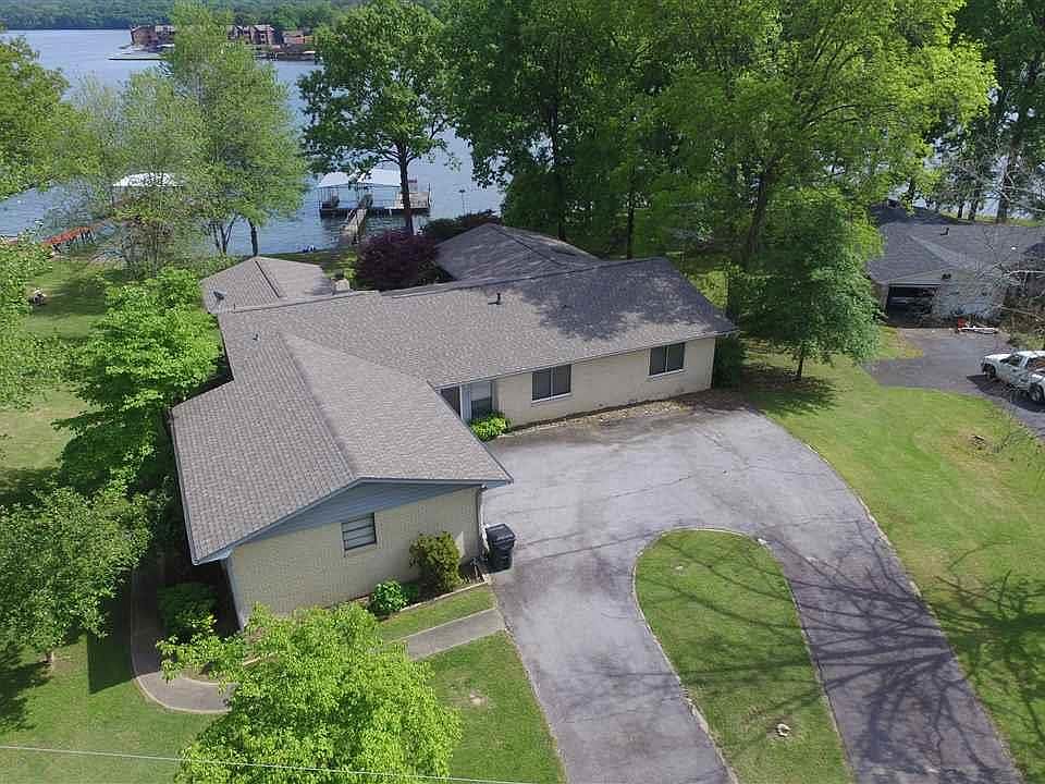 1st image of 216 Grandview Dr