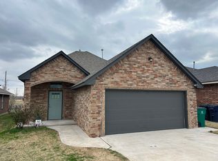 704 NW 113th St, Oklahoma City, OK 73114