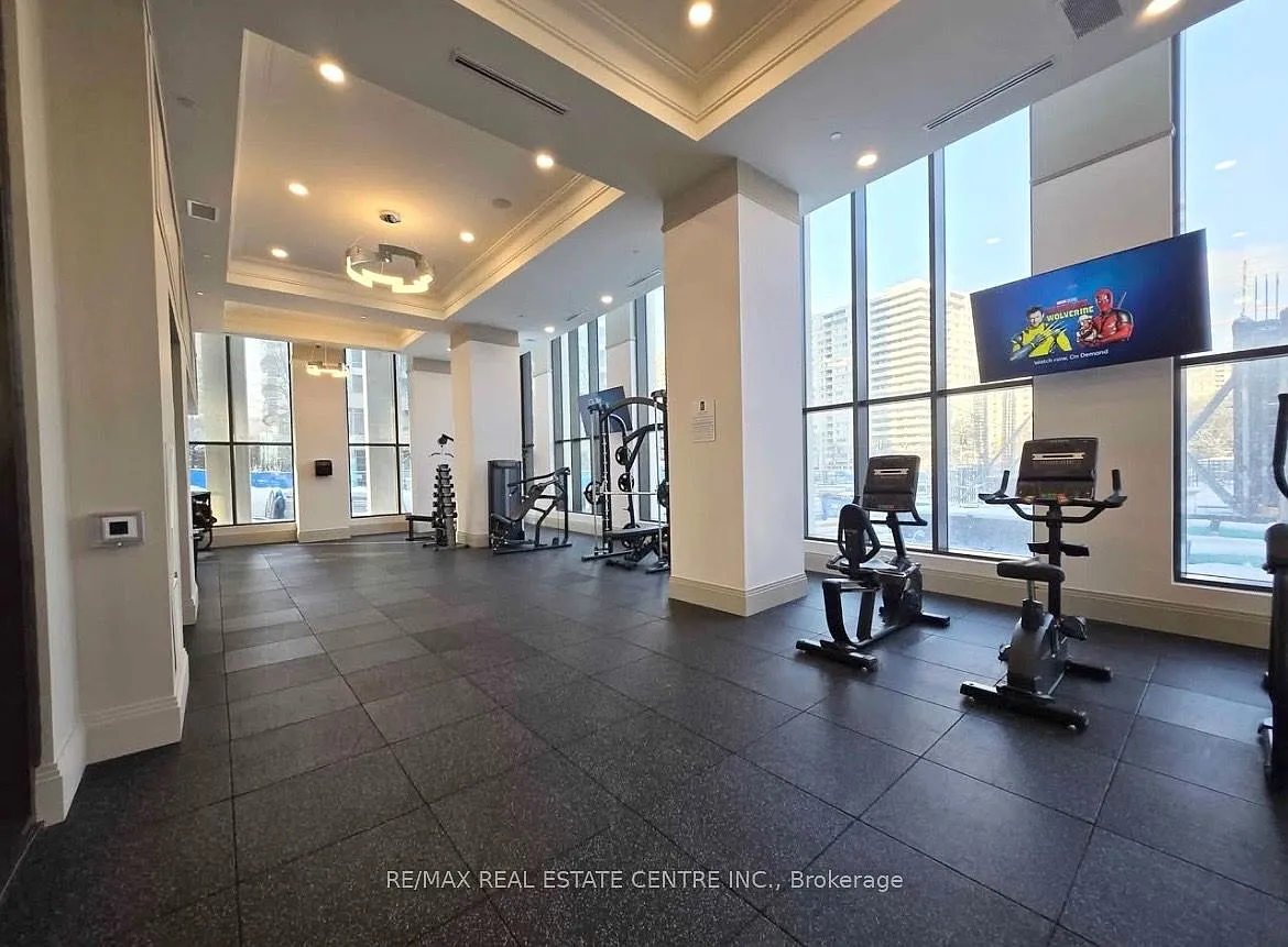 2 bed, $2,450 — Photo 4