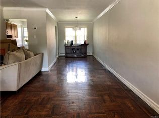 2913 Harding Ave, Bronx, NY 10465