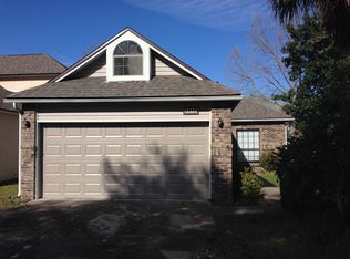 2970 Lantana Lakes Dr E, Jacksonville, FL 32246
