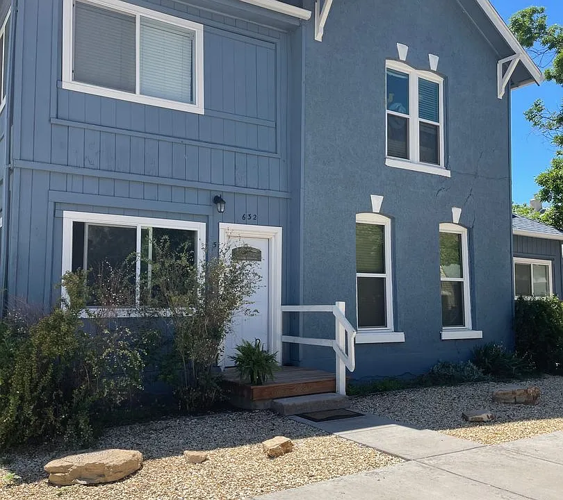 632 Harrison Ave