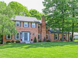 6846 Hidden Ridge Dr, West Chester, OH 45069