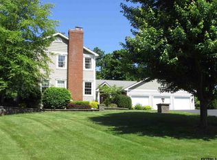 1444 Fox Hollow Rd, Niskayuna, NY 12309