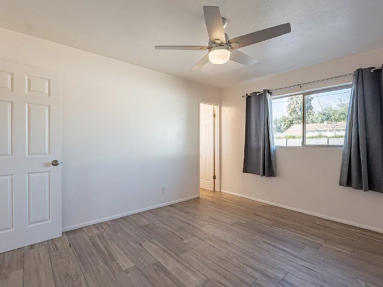 8416 E Rancho Vista Dr — Photo 18