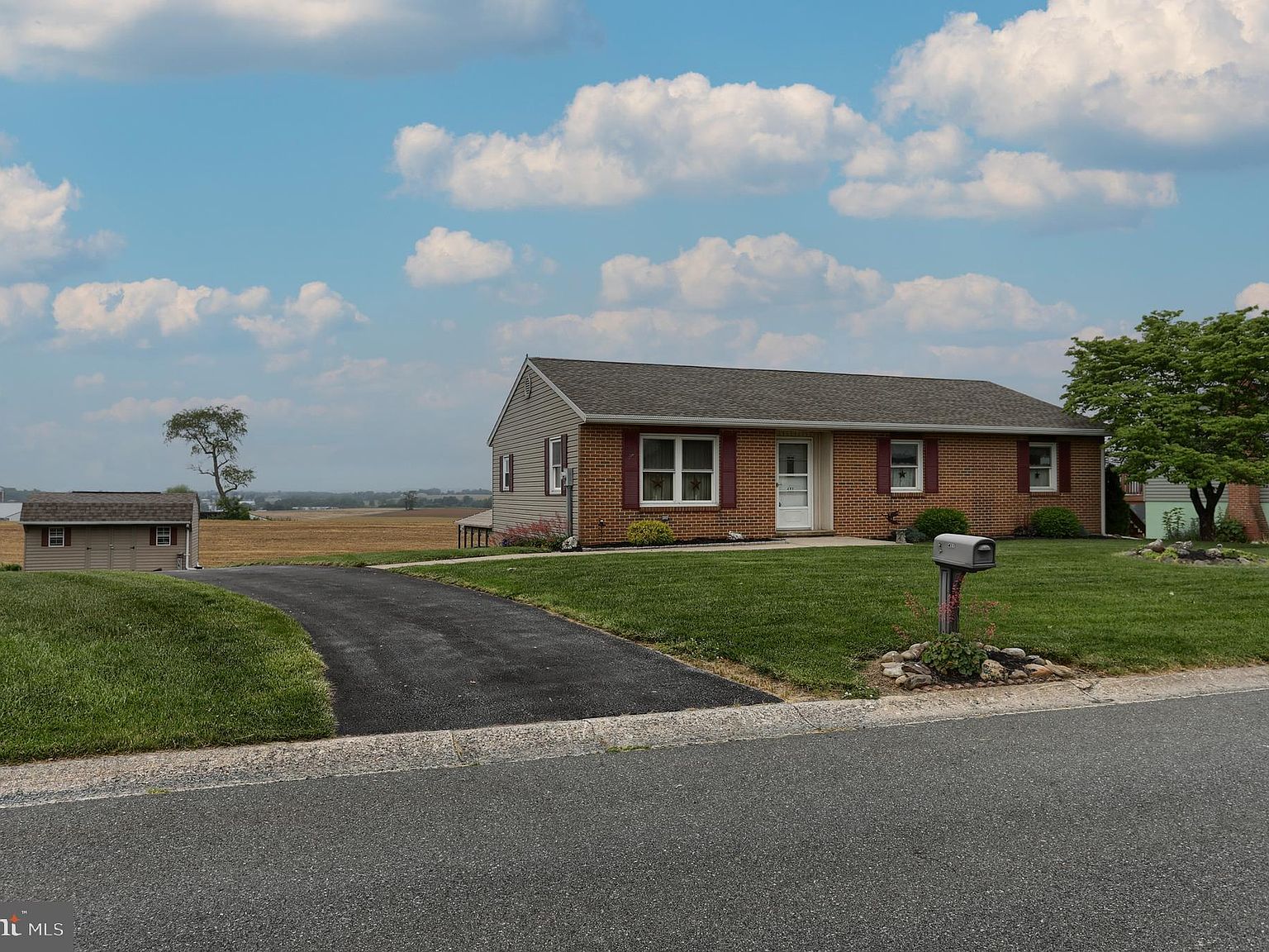 411 Oak St, Richland, PA 17087 Zillow