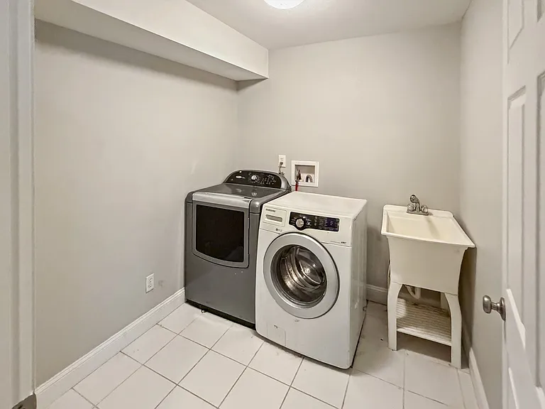 234 Evergreen Dr — Photo 11