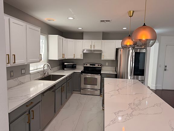 5th image of 24311 N 28th St