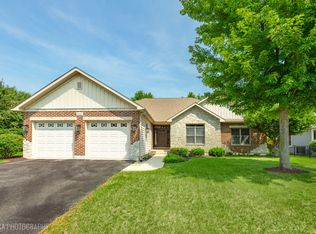 449 Quinlan Ave, Dekalb, IL 60115