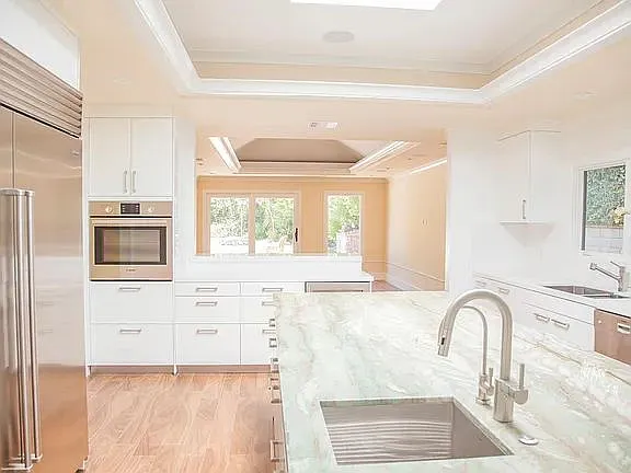 17965 Seabreeze Dr — Photo 6