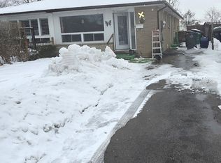 33 Archdekin Dr, Brampton, ON L6V1Y1