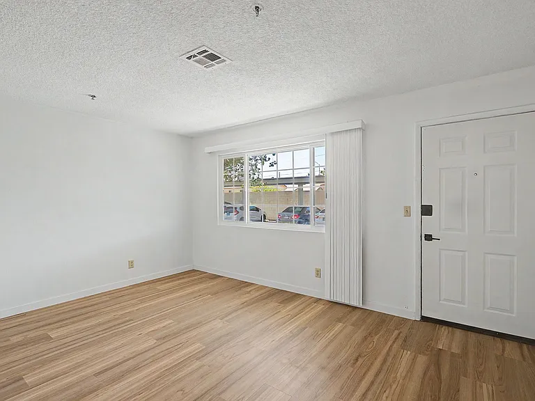 1937 Sunset Circle — Photo 29