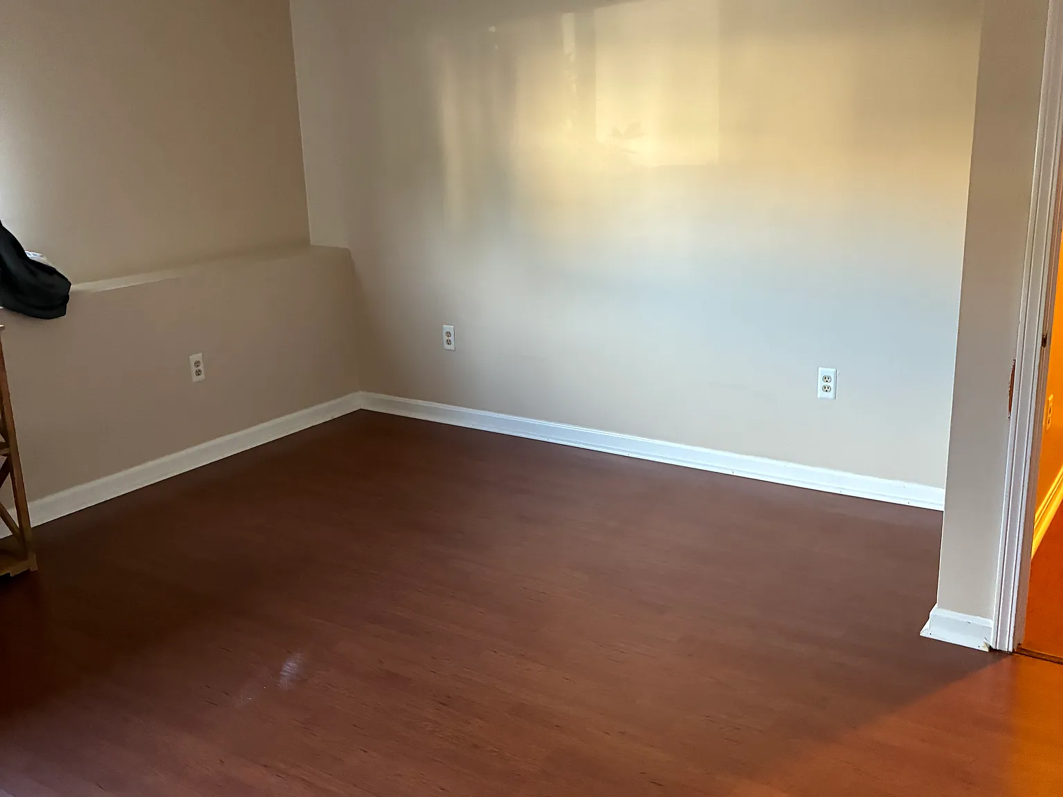 1 bed, 900 sqft, $2,000 — Photo 3