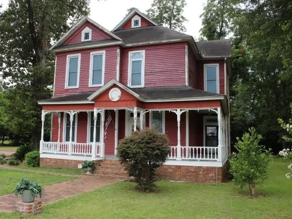 102 Zeta St, Tennille, GA 31089