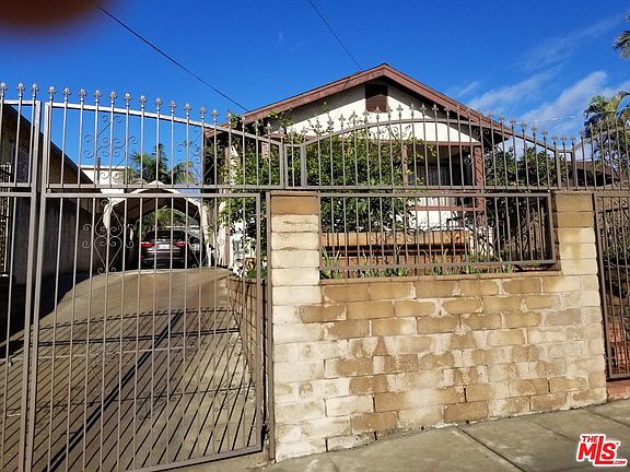 2nd image of 1169 Orme Ave