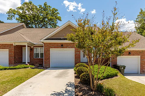 202 Clover Ct Photo 1