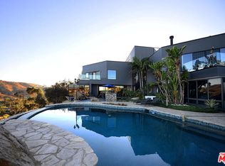 6 Colt Ln, Bell Canyon, CA 91307