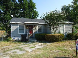 123 Parker Rd, Houston, TX 77076