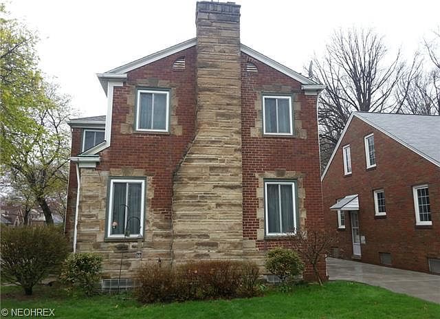 2nd image of 15708 Edgecliff Ave