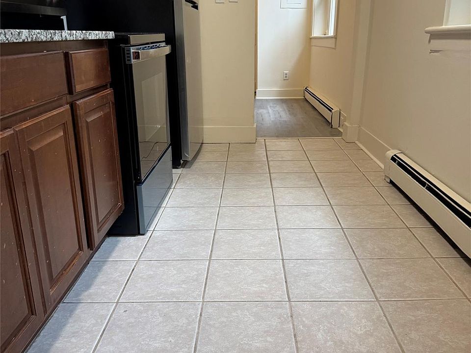 1st image of 294 Main St #2C