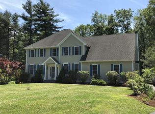 31 Danforth Ln, Bolton, MA 01740