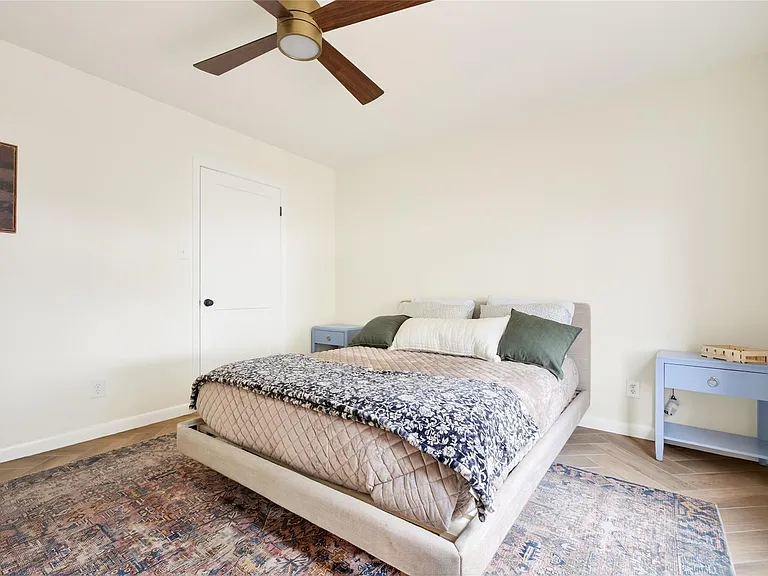 1700 Houston St #102 — Photo 19