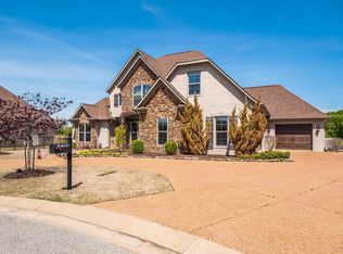 199 Moses Dr, Jackson, TN 38305