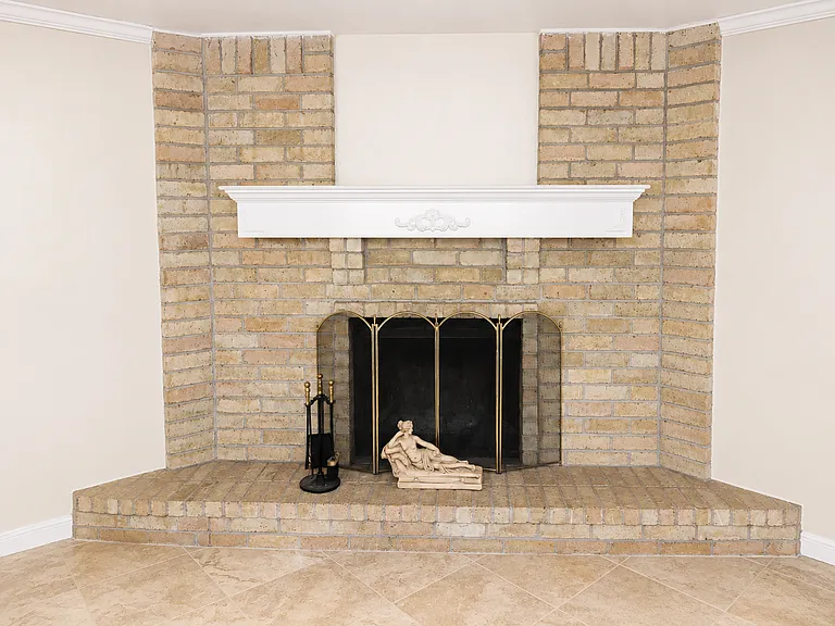 17607 Glenpatti Dr — Photo 5