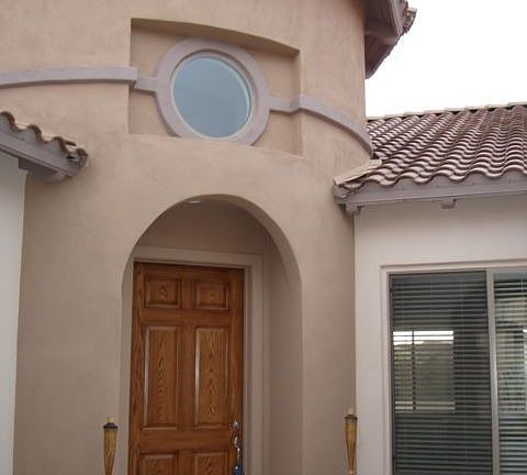 3rd image of 810 W Verbena Ln