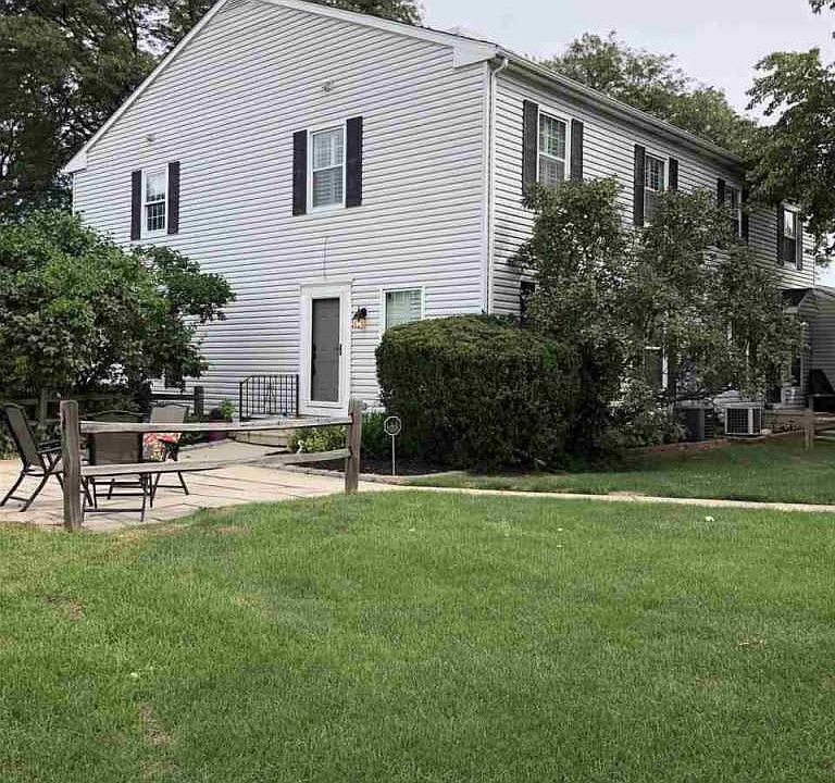 1st image of 38823 Marblehead Ct