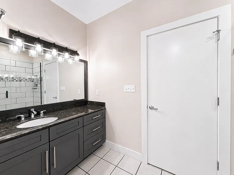 444 N Central Ave #303-1-1 — Photo 13