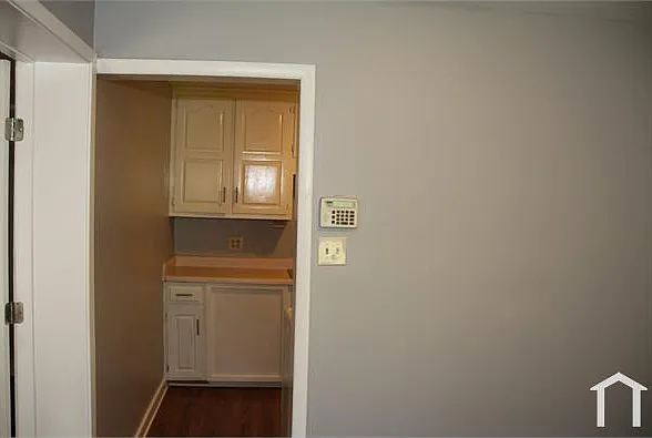 17 Dale St — Photo 29