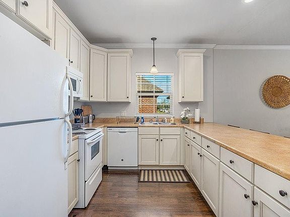 5th image of 621 Gayle St #C