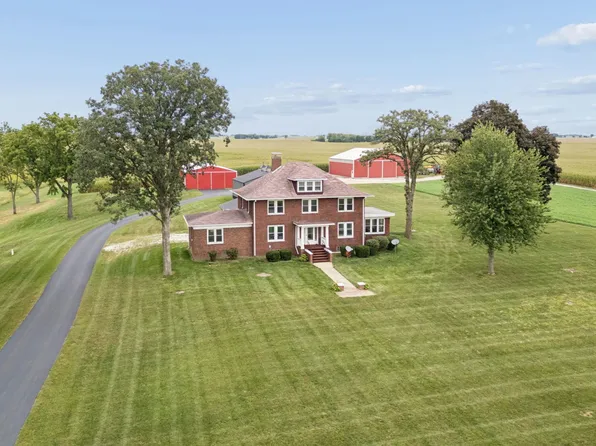 751 N 3150th Rd, Utica, IL 61373