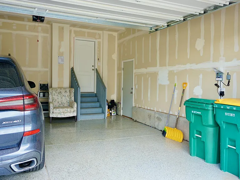 Epoxy garage floor