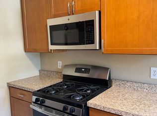 2495 Madison Rd #3, Cincinnati, OH 45208