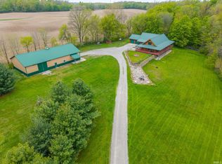 3039 Mapes Rd, Kendallville, IN 46755