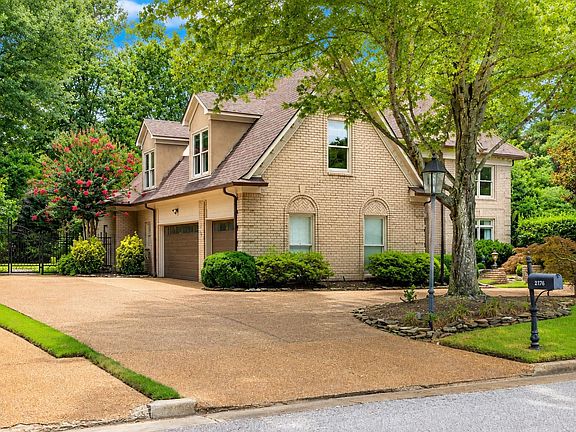3rd image of 2176 Gallina Cir