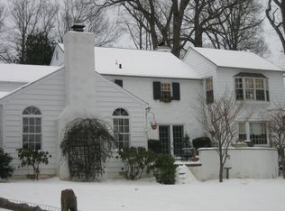 452 W Valley Rd, Wayne, PA 19087