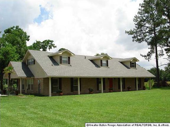 4th image of 18665 Aydell Ln