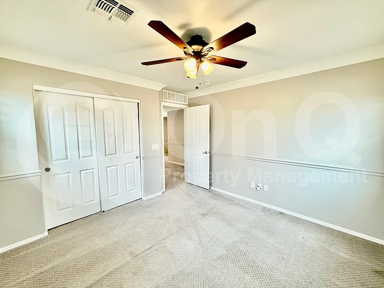 12025 W Avenida Del Rey — Photo 14