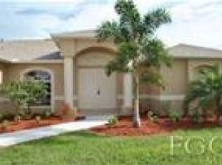 1016 SW 35th Ter, Cape Coral, FL 33914