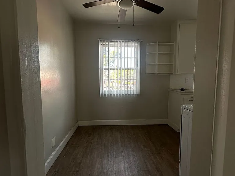 116 S Orange Ave — Photo 14