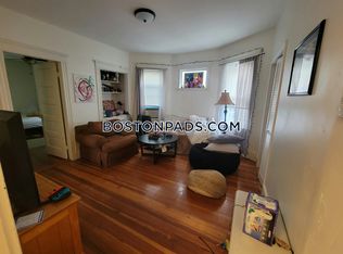 32 Juliette St FLOOR 2, Dorchester, MA 02122