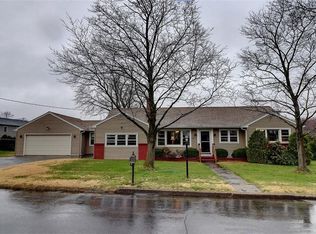 26 Linden Ave, Cumberland, RI 02864