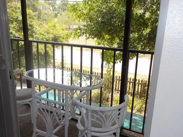 521 Parkdale Mews, Venice, FL