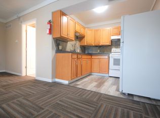 913-913.5 W. Third, Boone, IA 50036