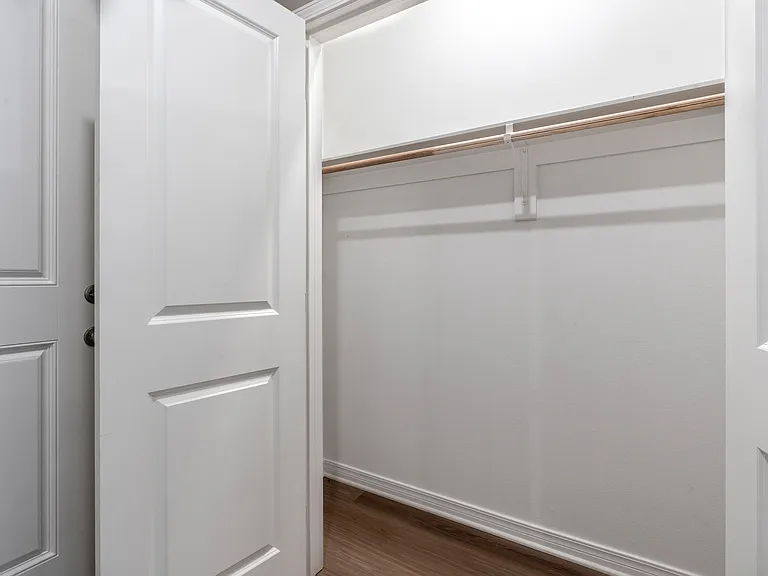 3504 Zach Ct — Photo 24