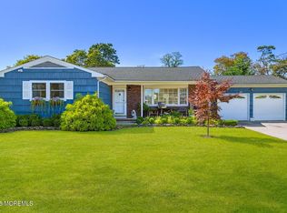 482 Bryn Mawr Dr, Brick, NJ 08723